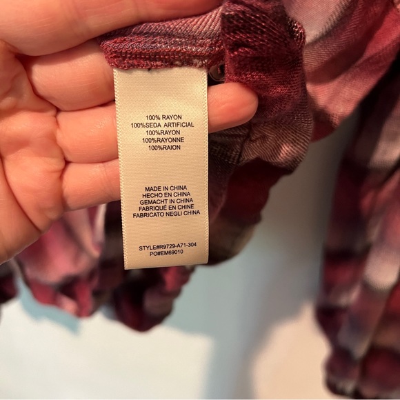 Cloth and Stone for Anthro Glacier Plaid Blouse Balloon Sleeve Elastic Hem - Picture 7 of 9